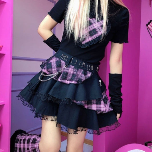 Femboy wear femboy pastel gothic purple black puffy skirt back